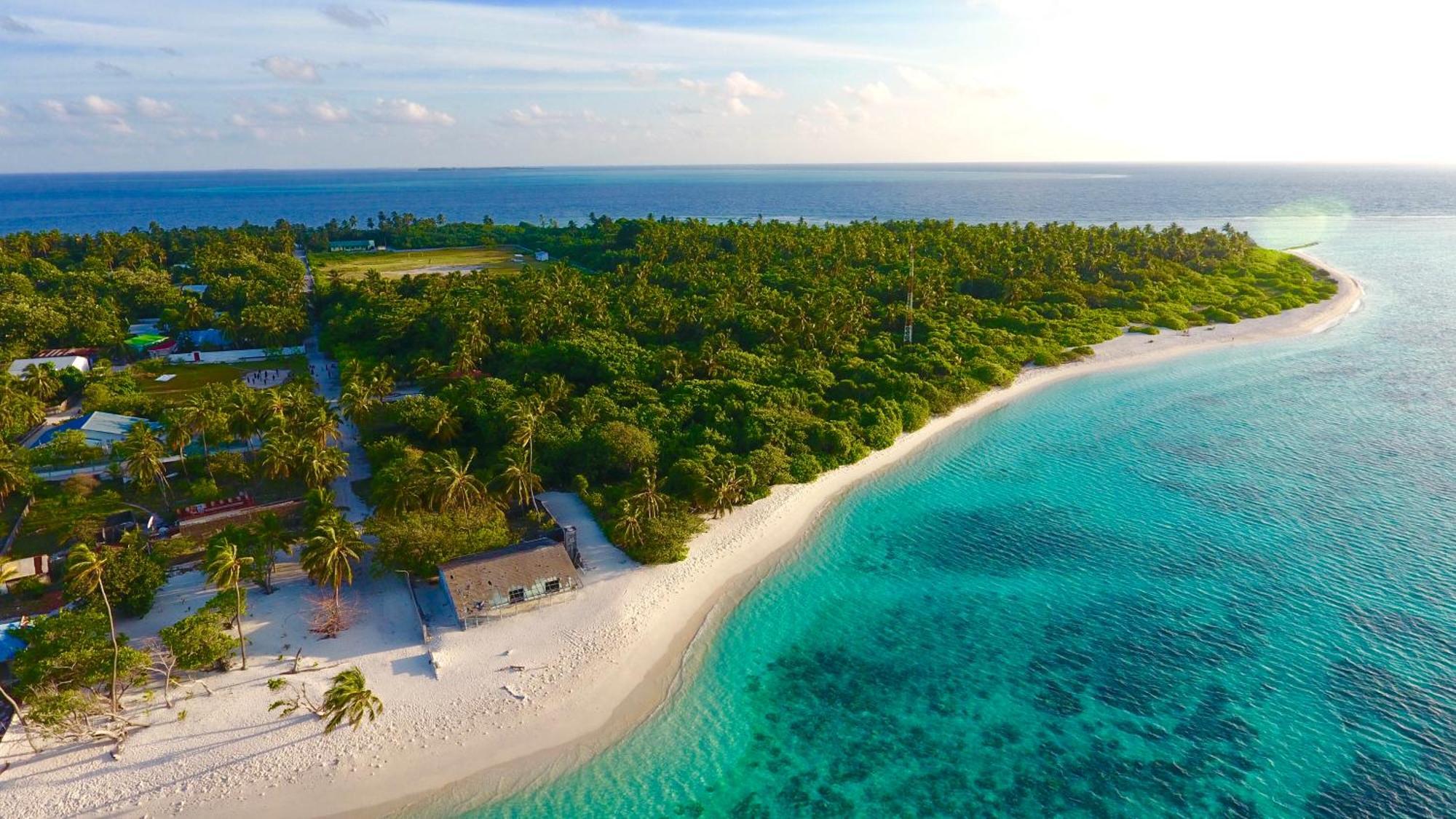 Escapism Maldives Hotel Feridhoo Bagian luar foto